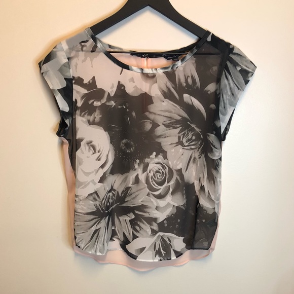 NWOT American Eagle Outfitters Flower Top - Picture 1 of 6